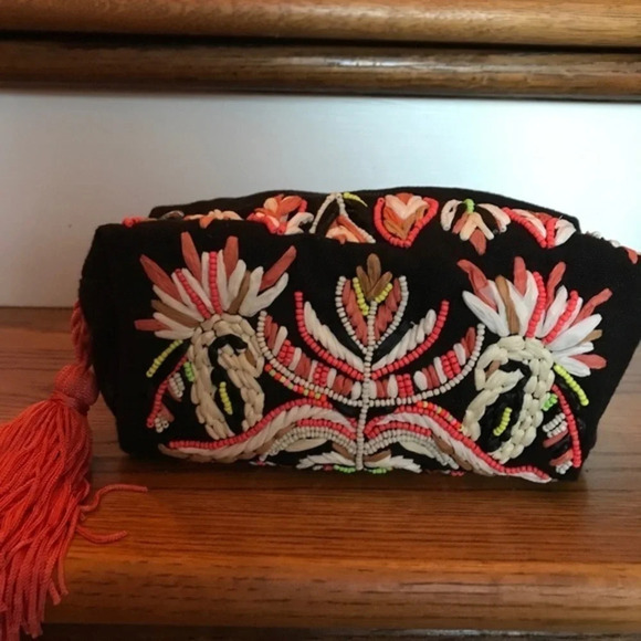 Anthropologie Raffia Embellished  Clutch - Picture 5 of 6